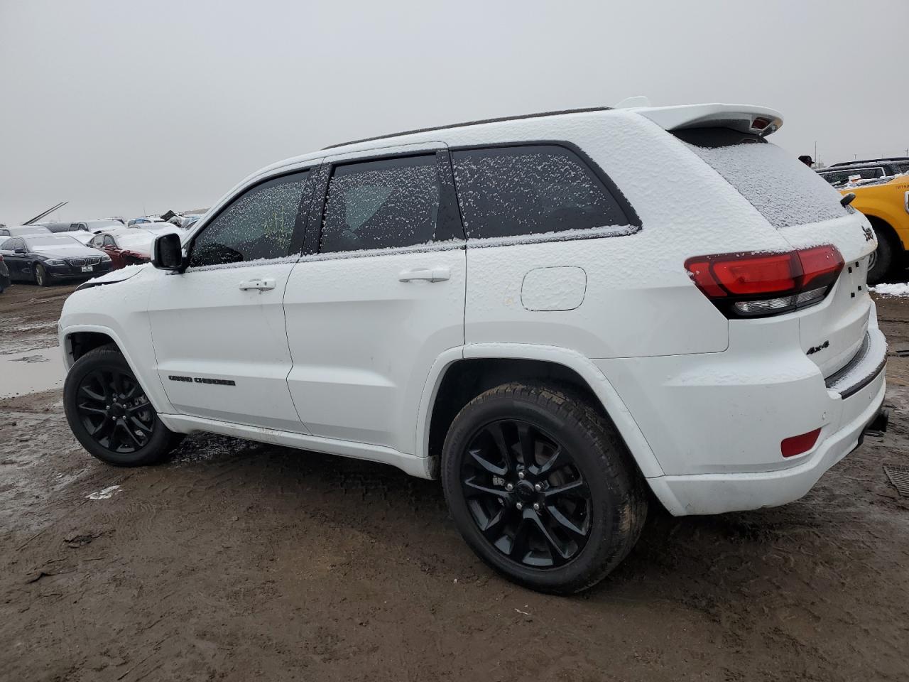 2020 Jeep Grand Cherokee - Image 2