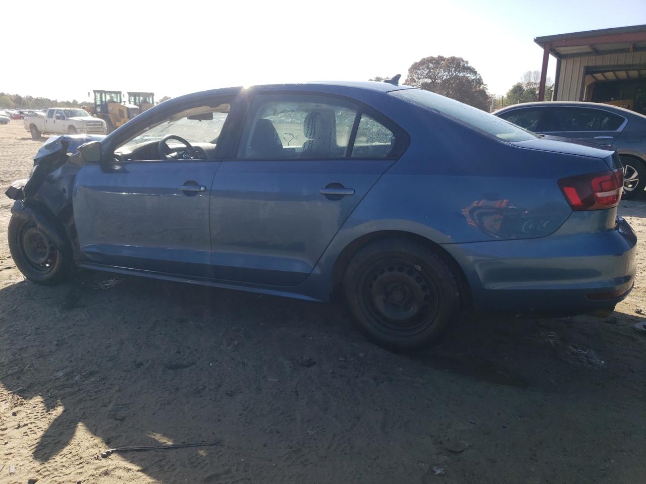 2016 Volkswagen Jetta - Image 2