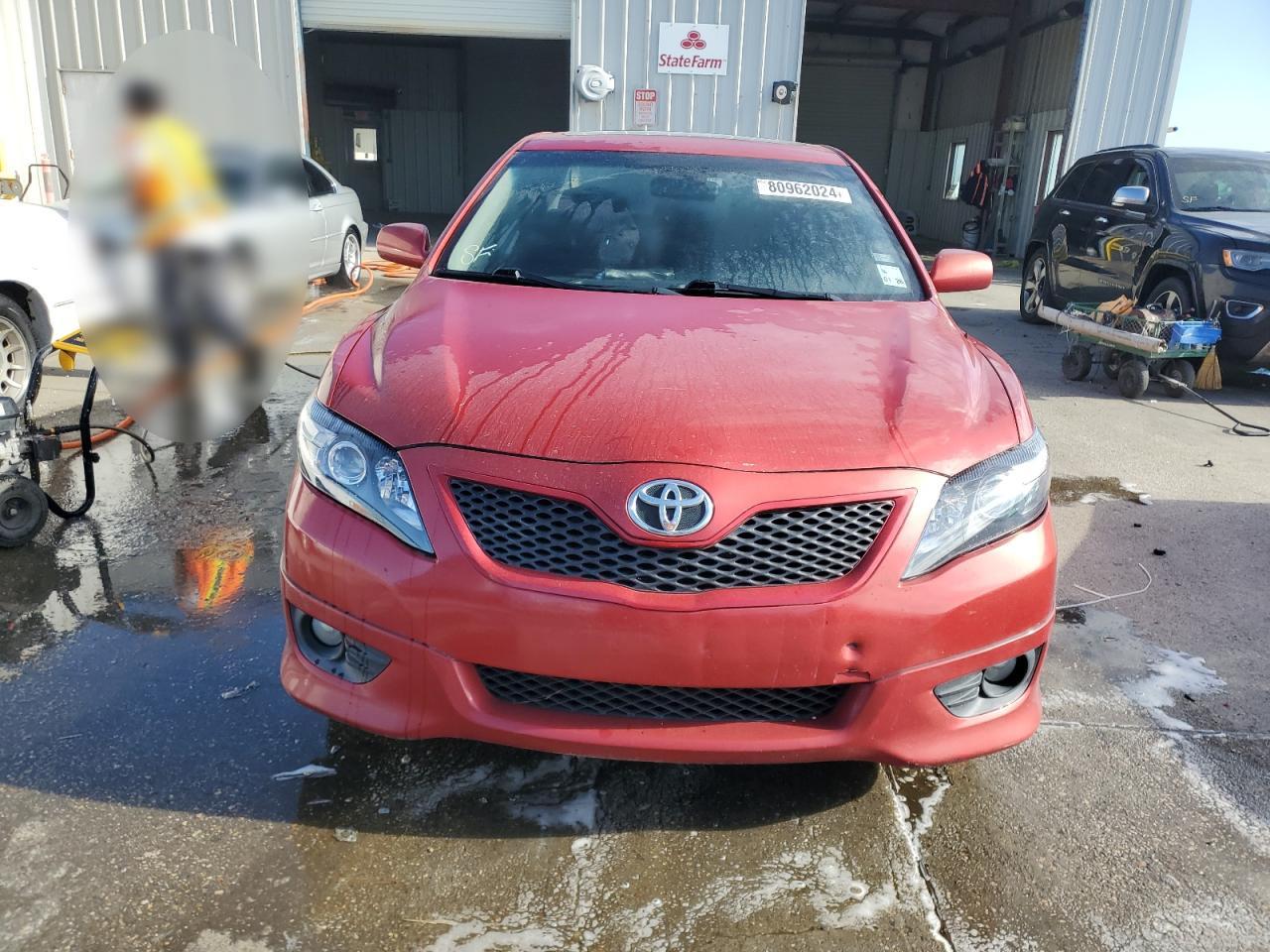 2011 Toyota Camry - Image 5
