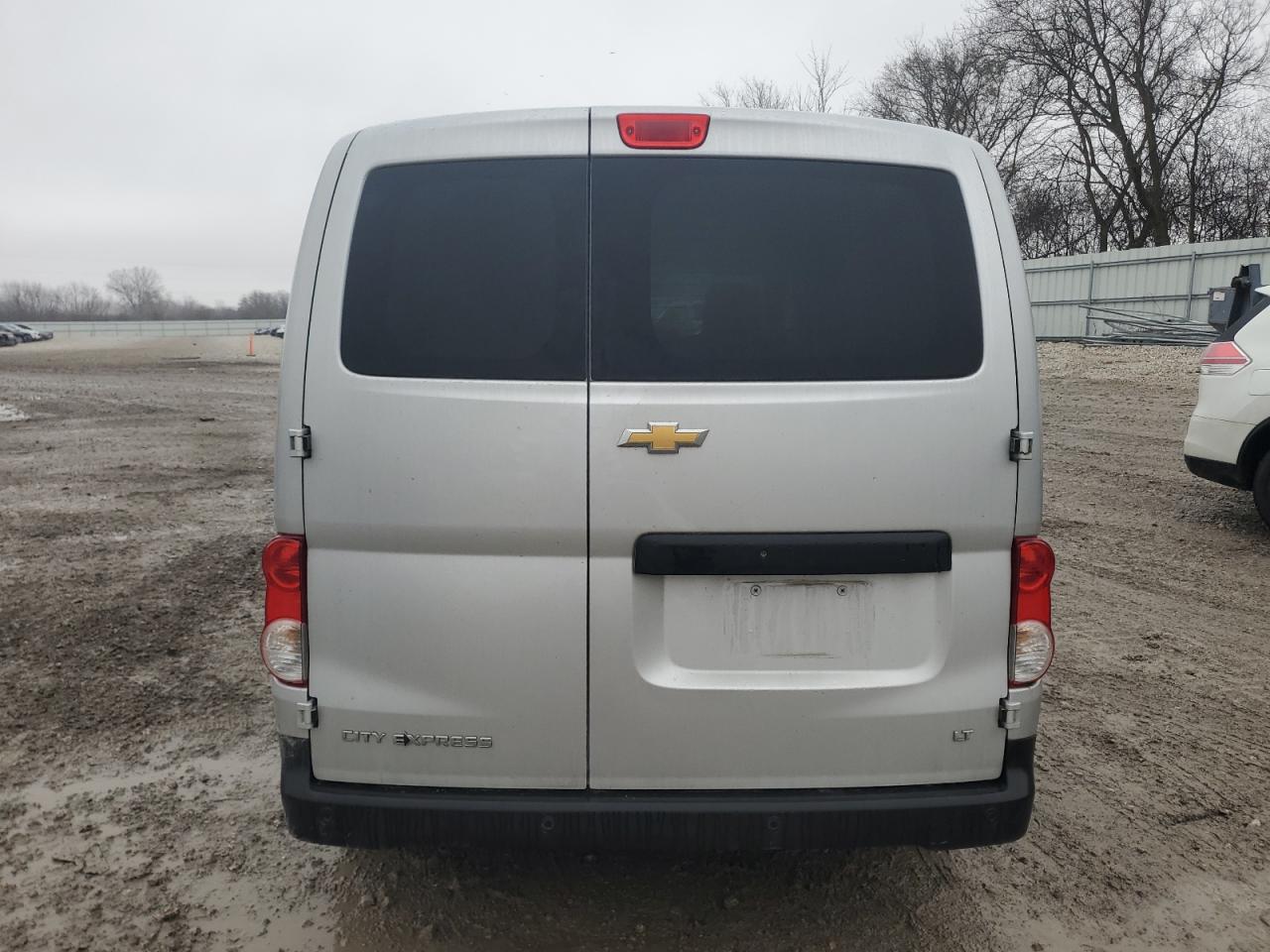 2015 Chevrolet Express - Image 6