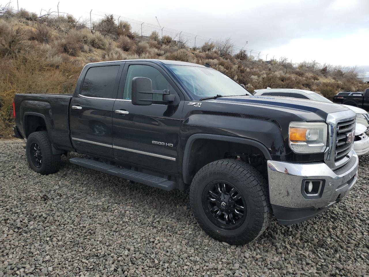 VIN 1GT12ZE85FF161662 2015 GMC SIERRA no.4