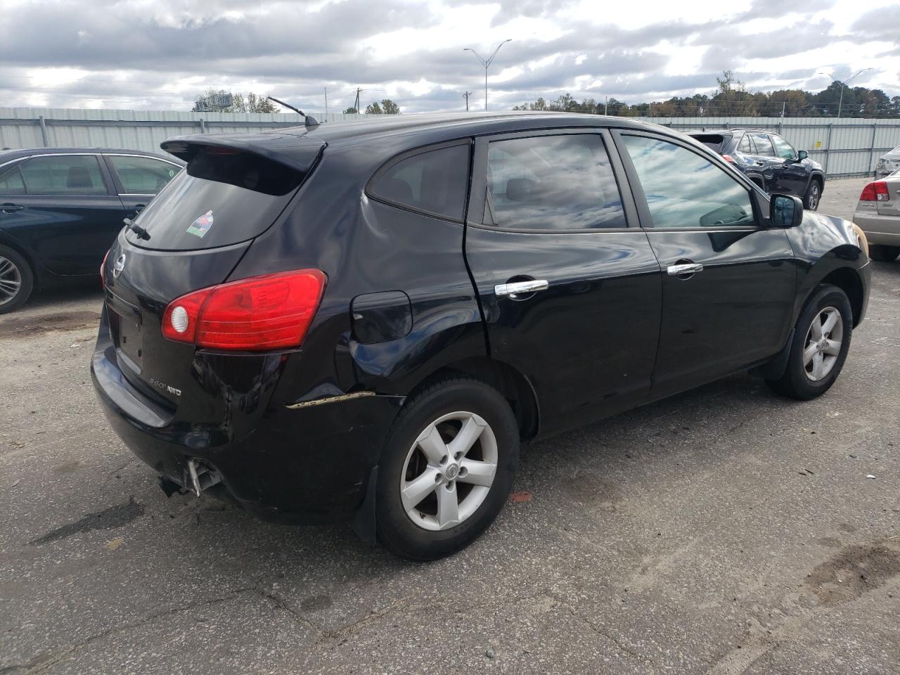 2010 Nissan Rogue - Image 3