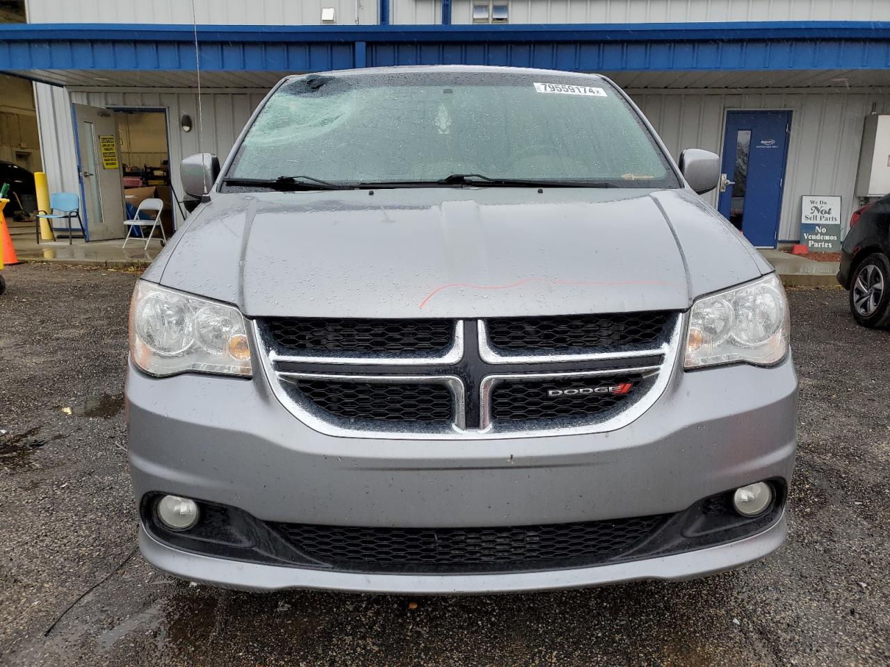 2018 Dodge Grand Caravan Sxt VIN: 2C4RDGCG0JR150422 Lot: 79559174