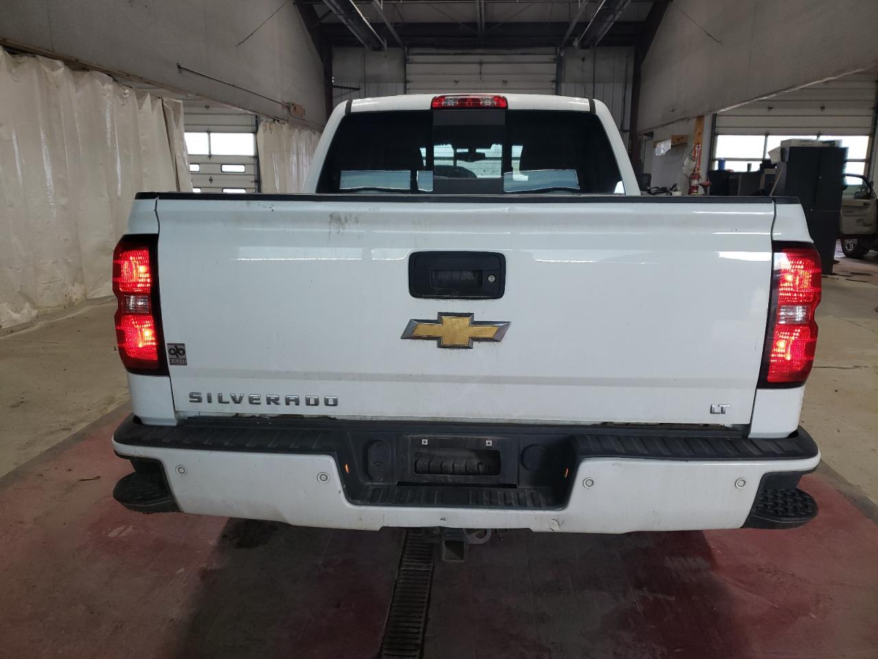 2017 Chevrolet Silverado - Image 6