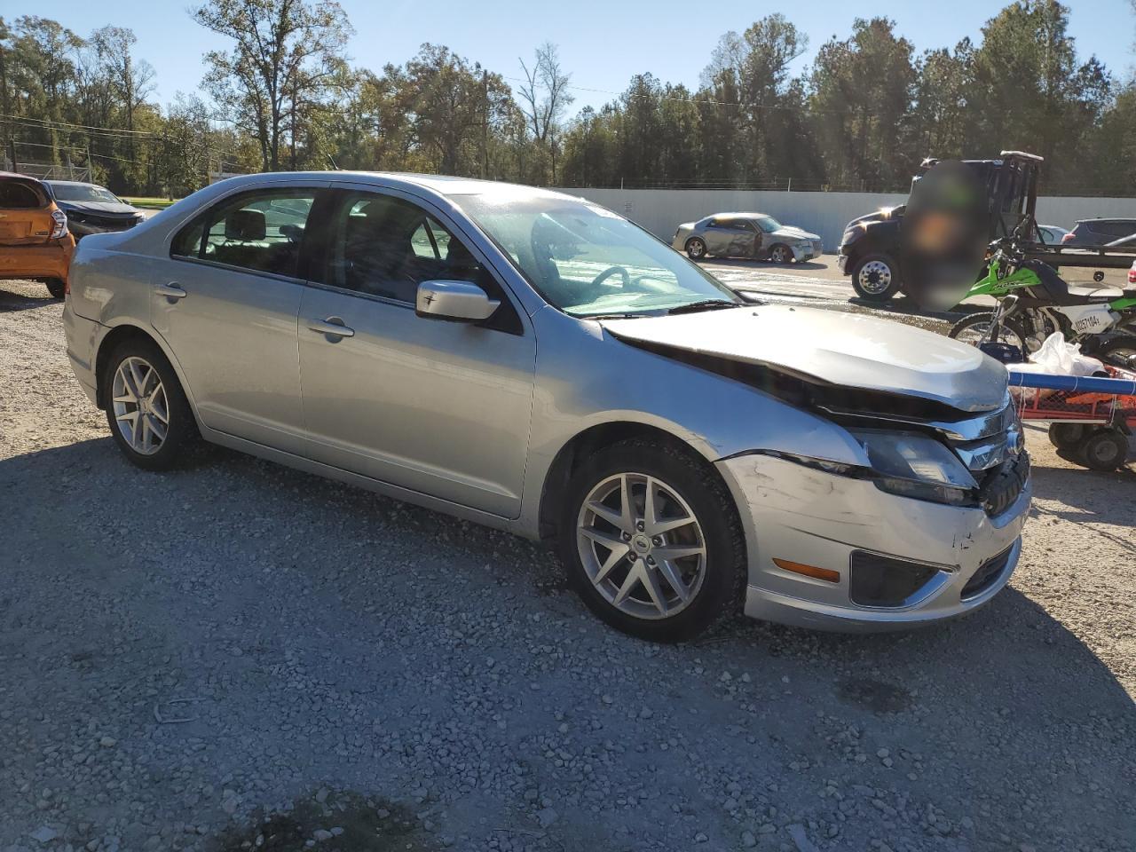 2012 Ford Fusion - Image 4