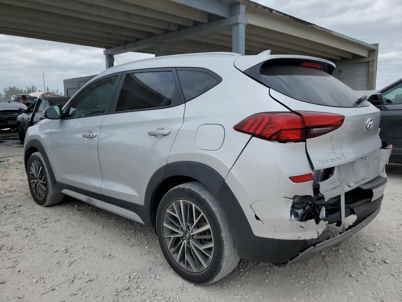 2019 Hyundai Tucson - Image 2