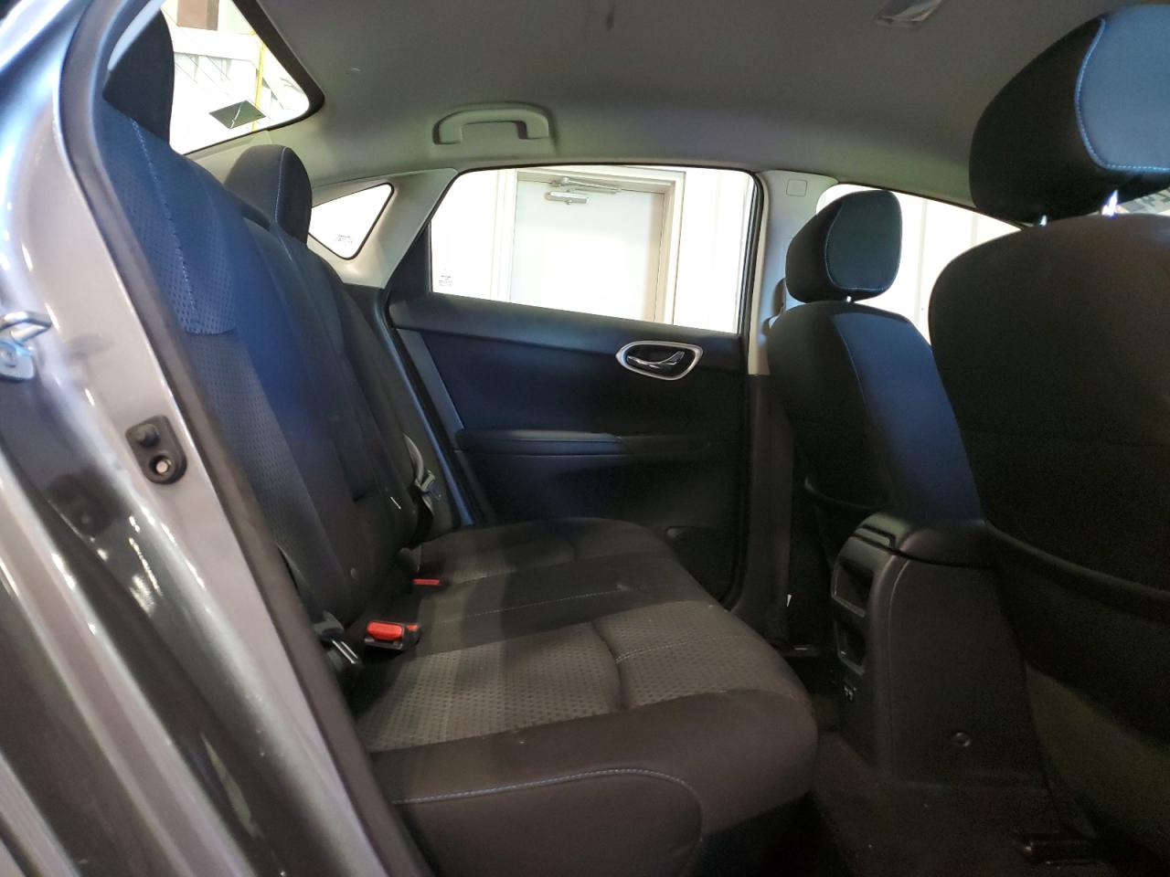 2017 Nissan Sentra - Image 10