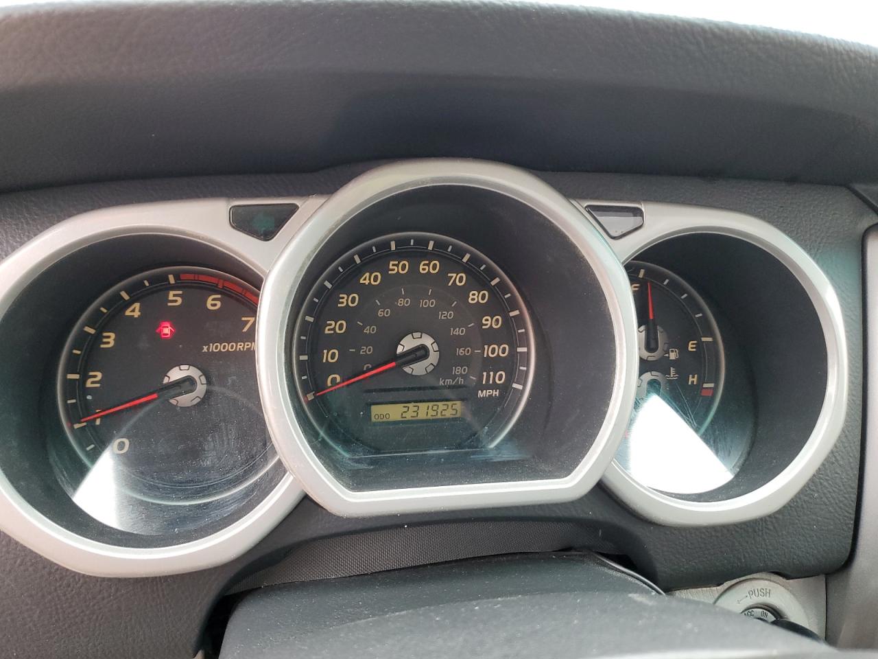 2003 Toyota 4Runner - Image 9