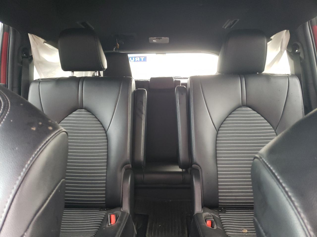 2022 Toyota Highlander - Image 10
