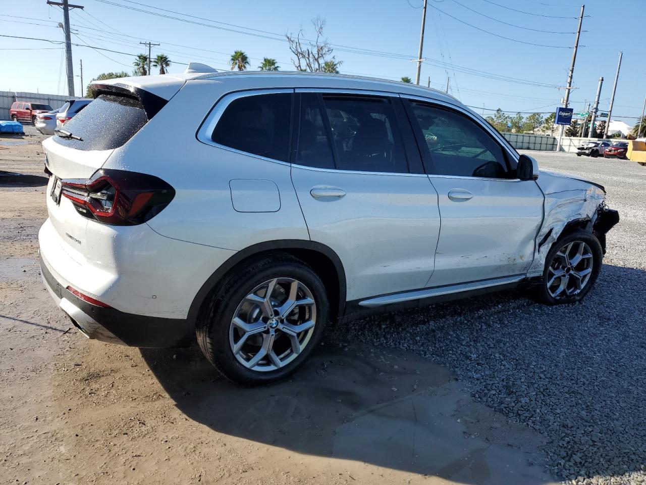 VIN 5UX43DP0XP9N72316 2023 BMW X3 no.3