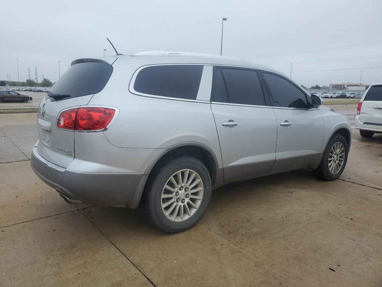 2010 Buick Enclave - Image 3