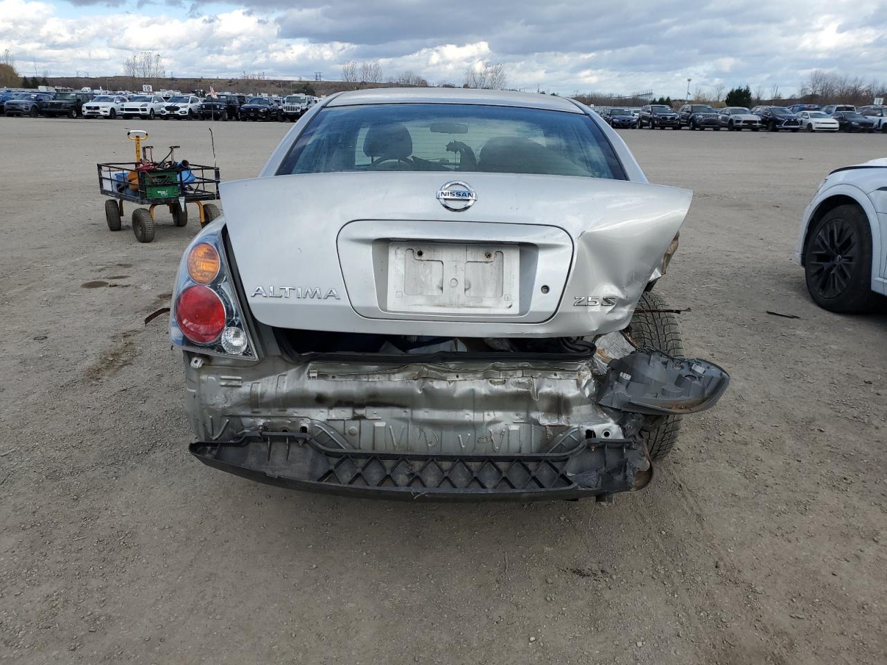 2003 Nissan Altima Base VIN: 1N4AL11D03C330412 Lot: 85166645