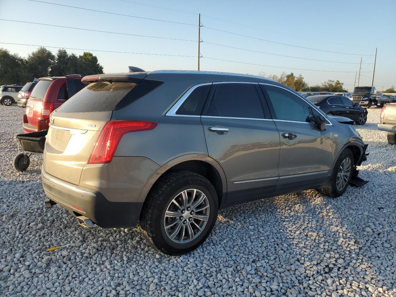 2017 Cadillac XT5 - Image 3