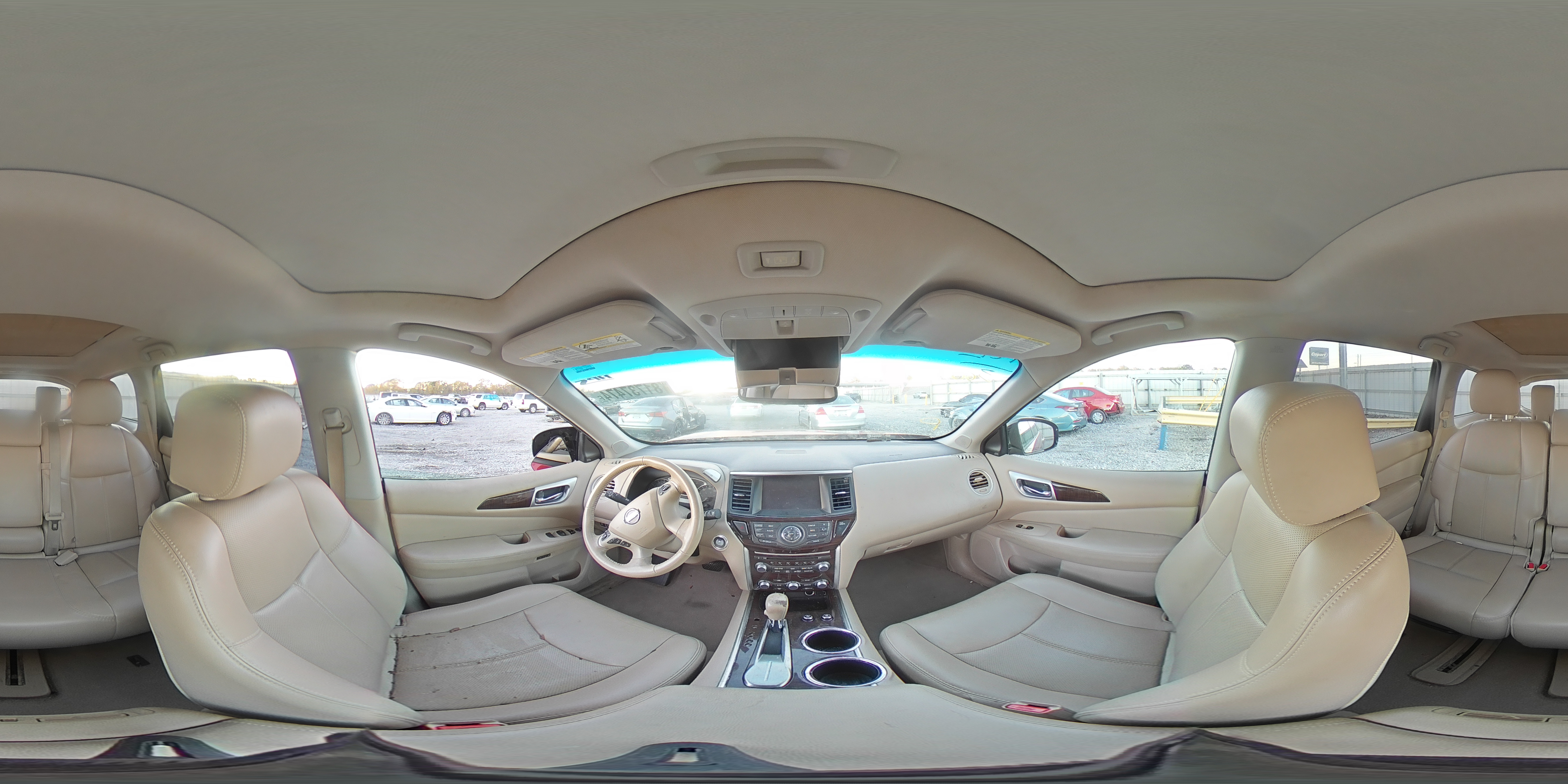 2015 Nissan Pathfinder - Image 13