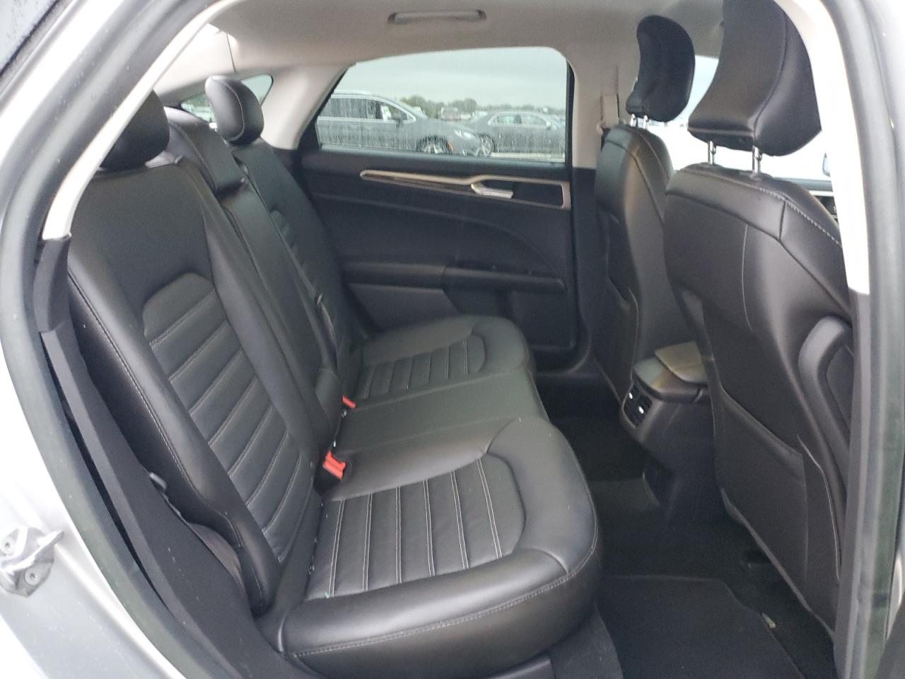 2016 Ford Fusion - Image 10