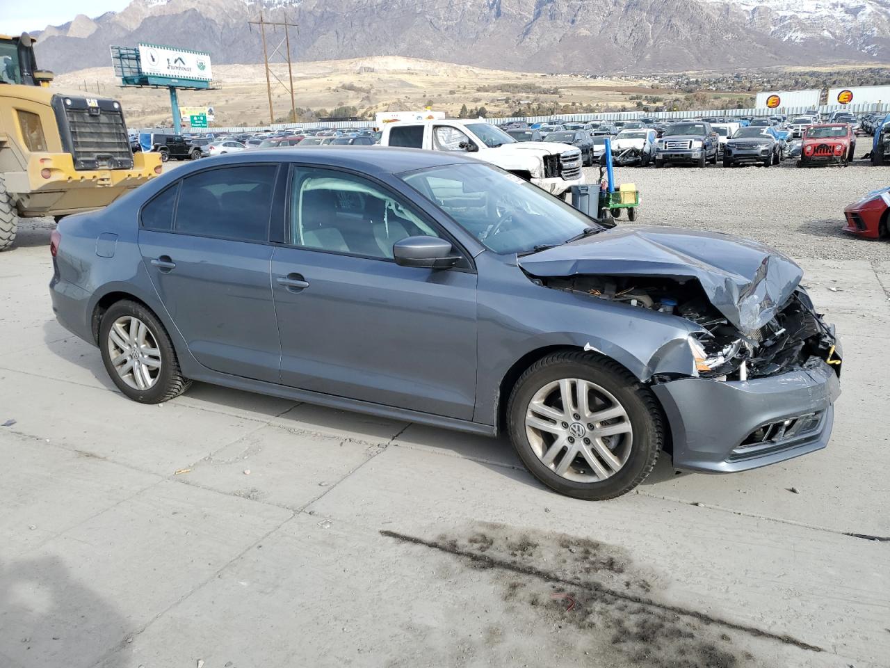 2018 Volkswagen Jetta - Image 4