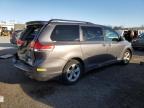 2014 TOYOTA SIENNA LE à vendre chez Copart ON - TORONTO