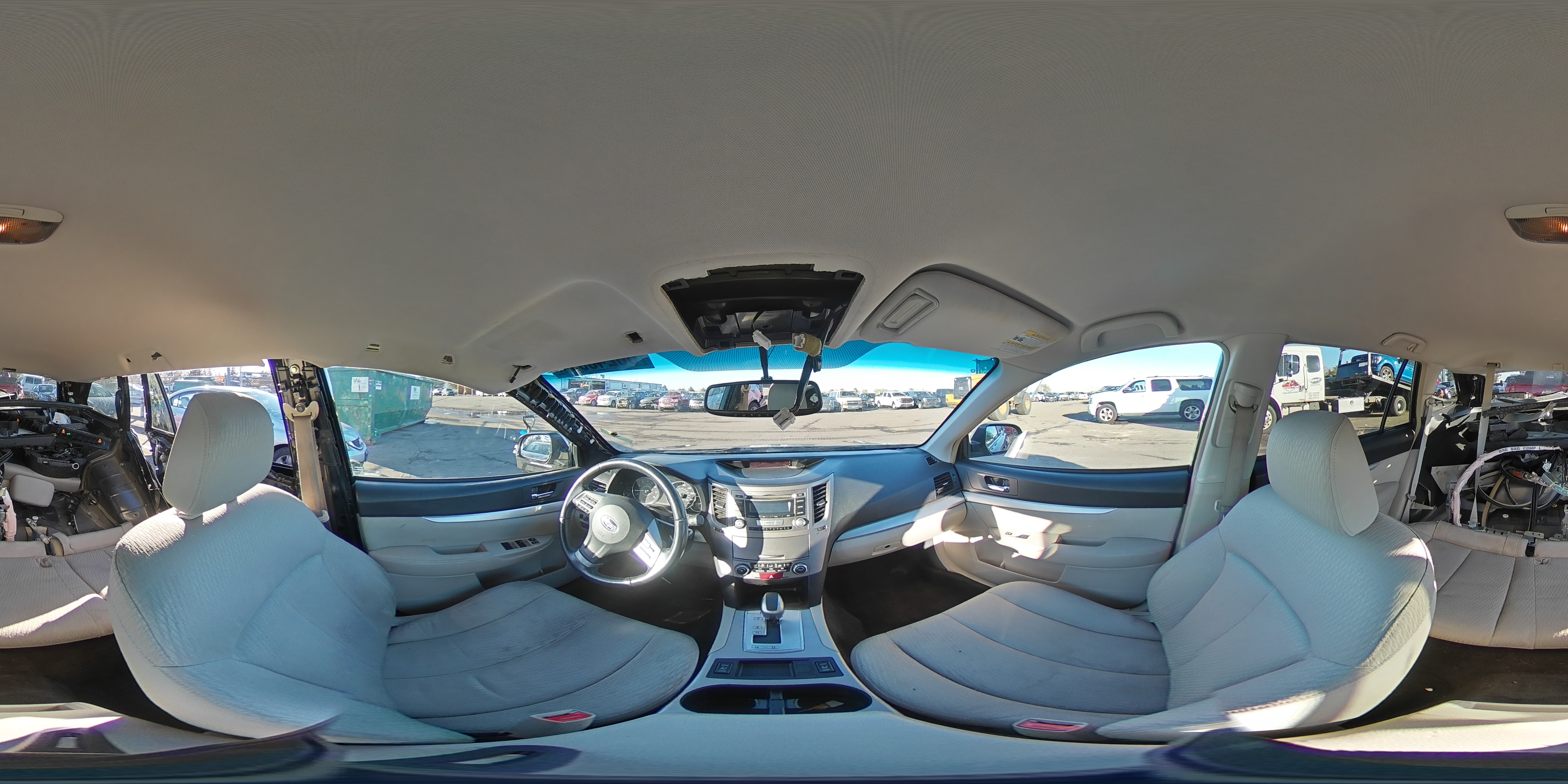 2012 Subaru Outback - Image 12