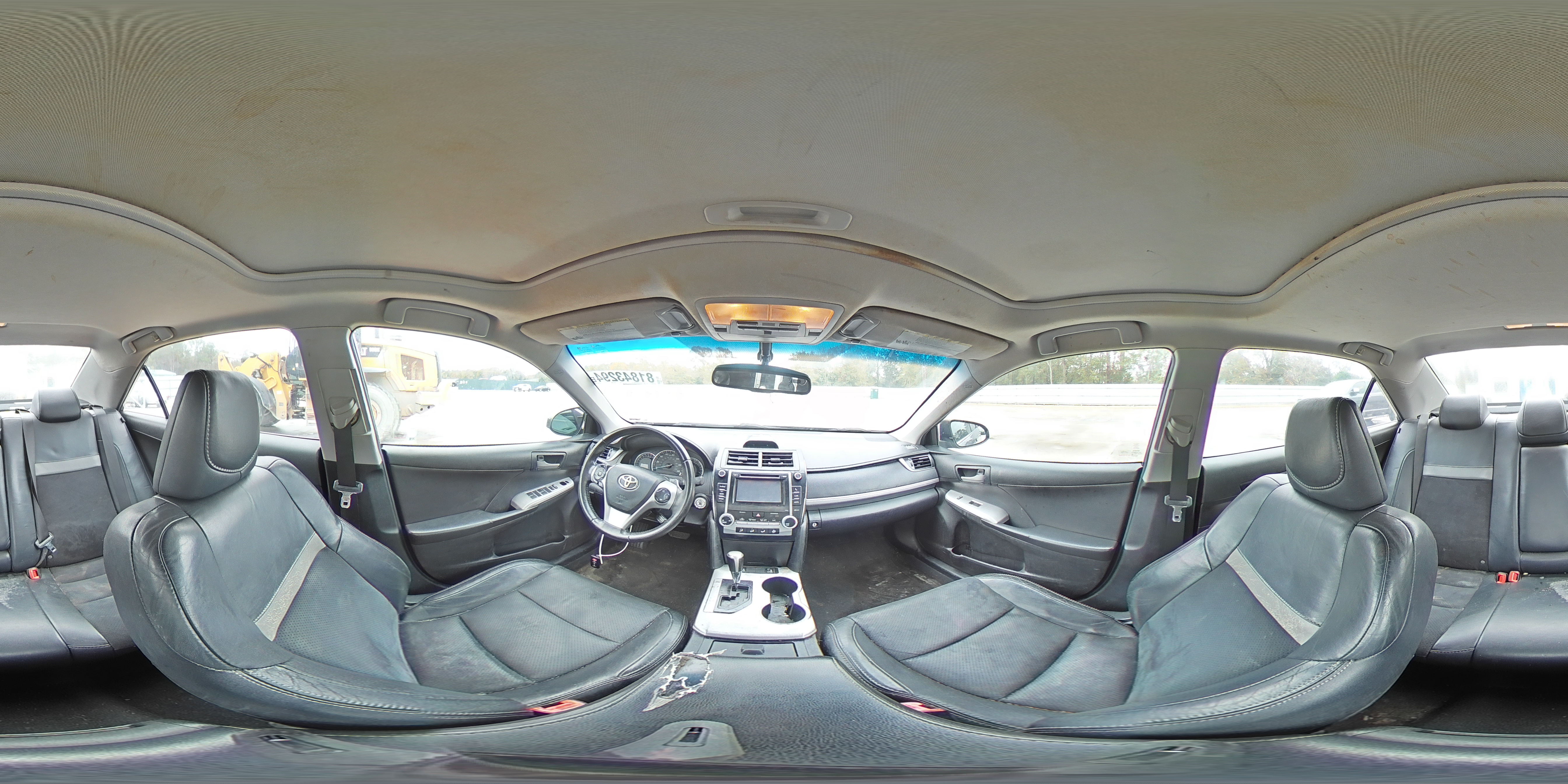 2012 Toyota Camry - Image 14