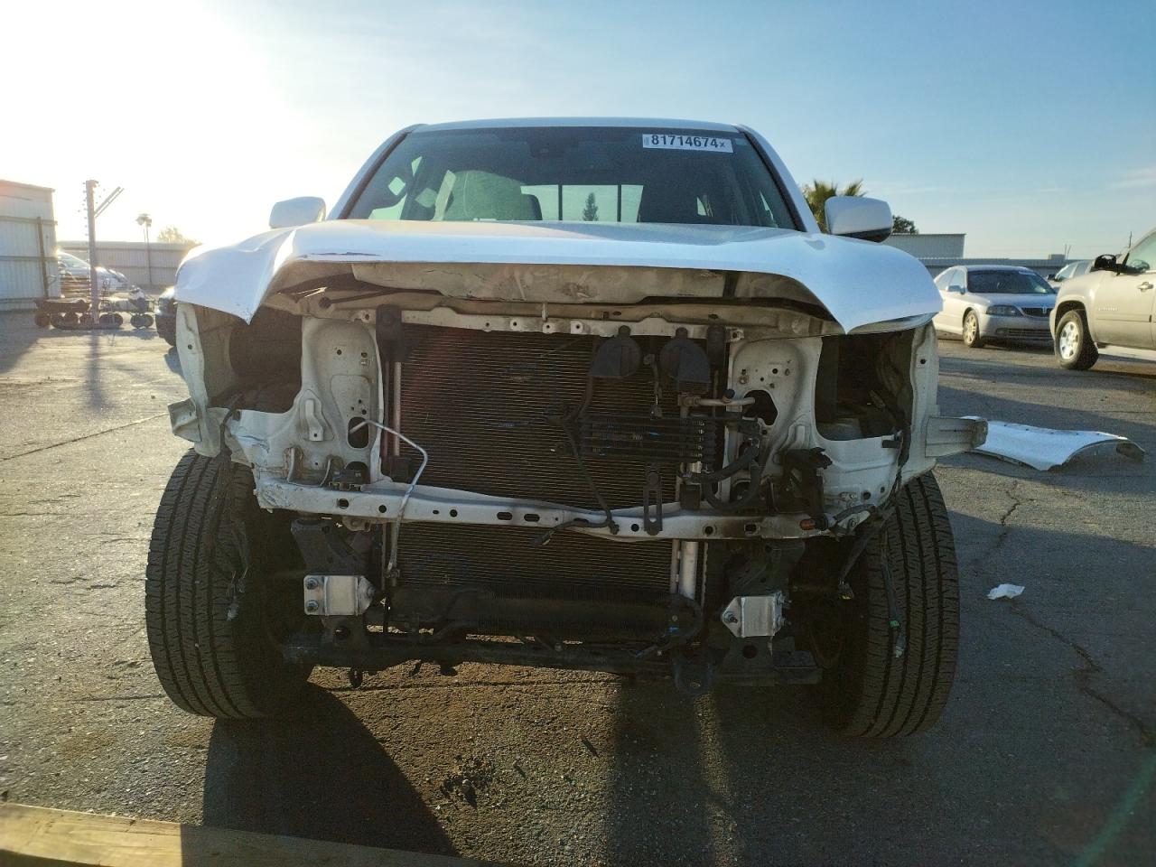 2019 Toyota Tacoma - Image 5