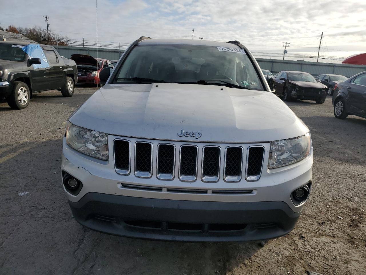 2011 Jeep Compass Sport VIN: 1J4NF1FB6BD134570 Lot: 78352134