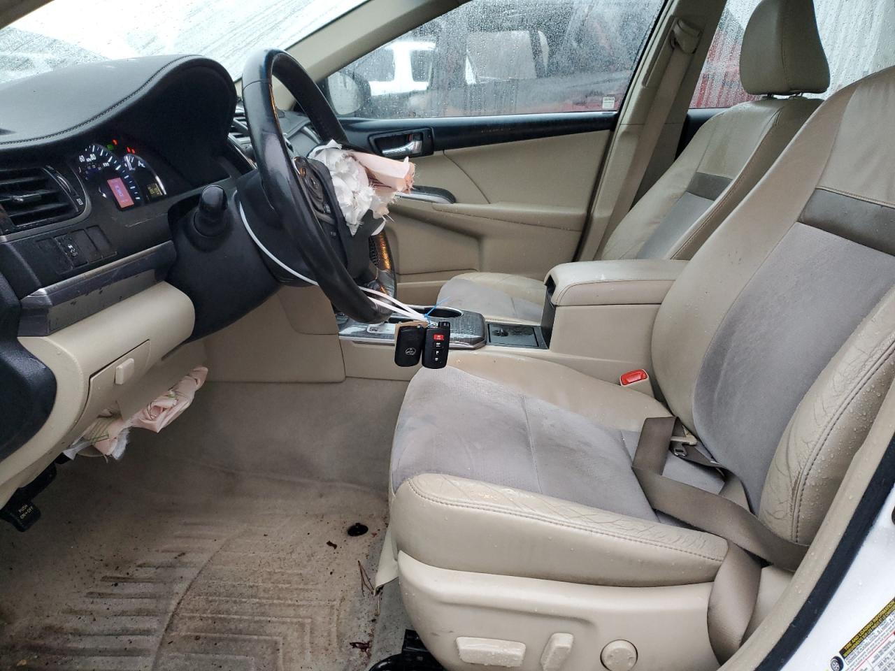 2012 Toyota Camry - Image 7