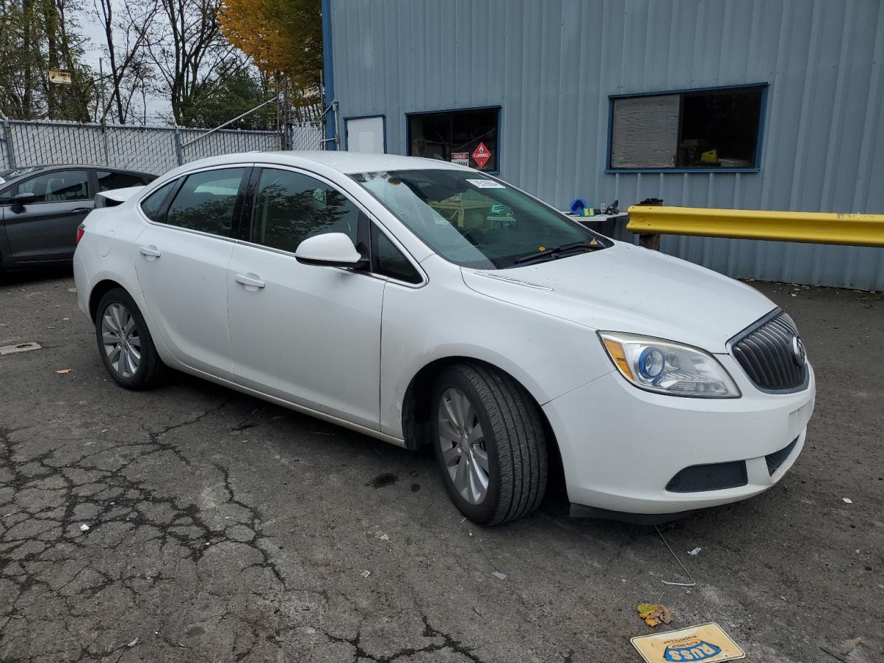 2016 Buick Verano - Image 4