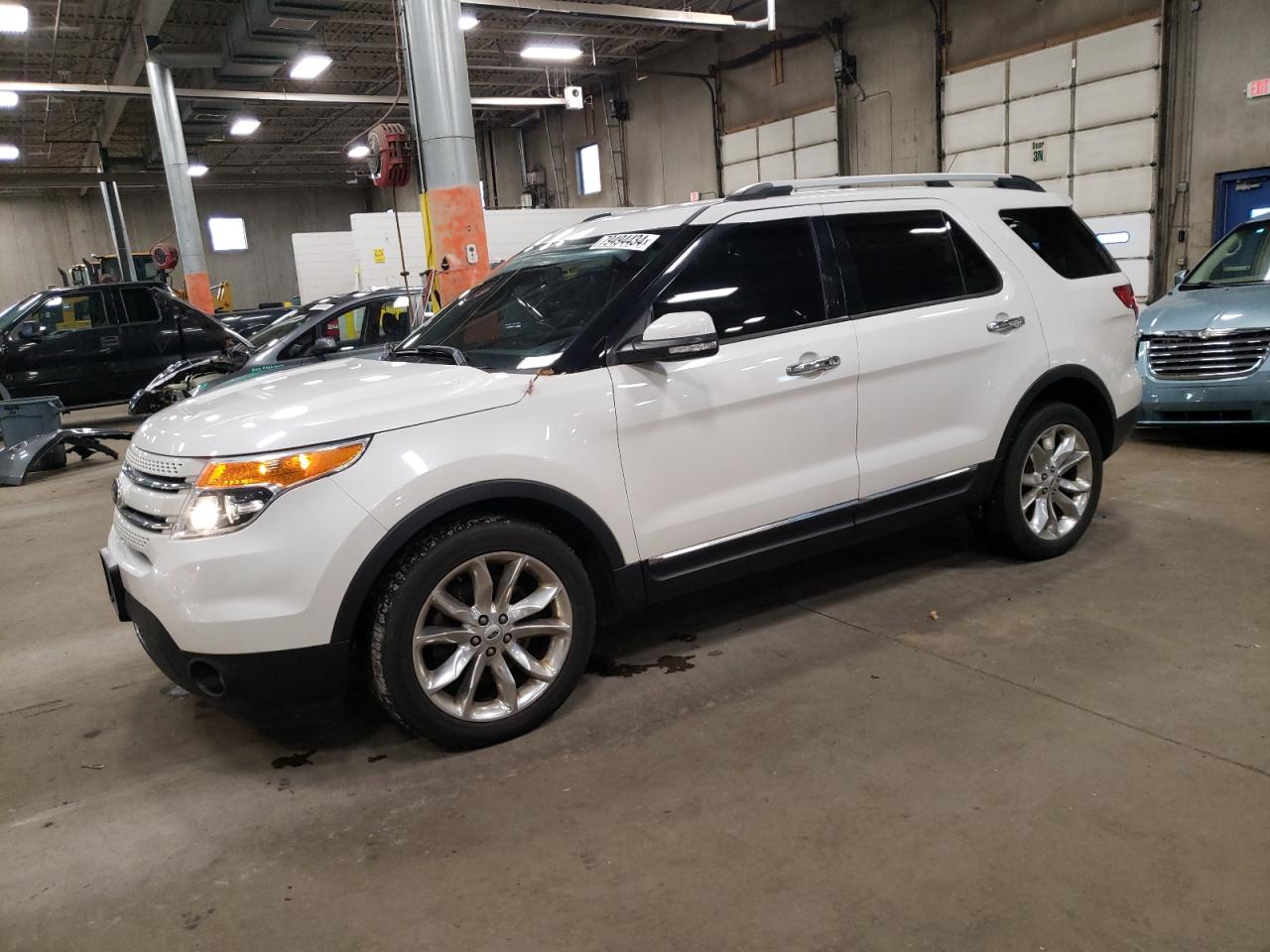2015 Ford Explorer - Image 1
