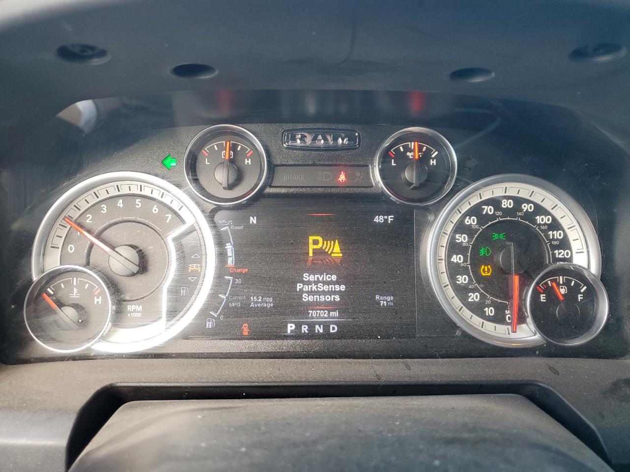 2017 RAM 1500 - Image 9