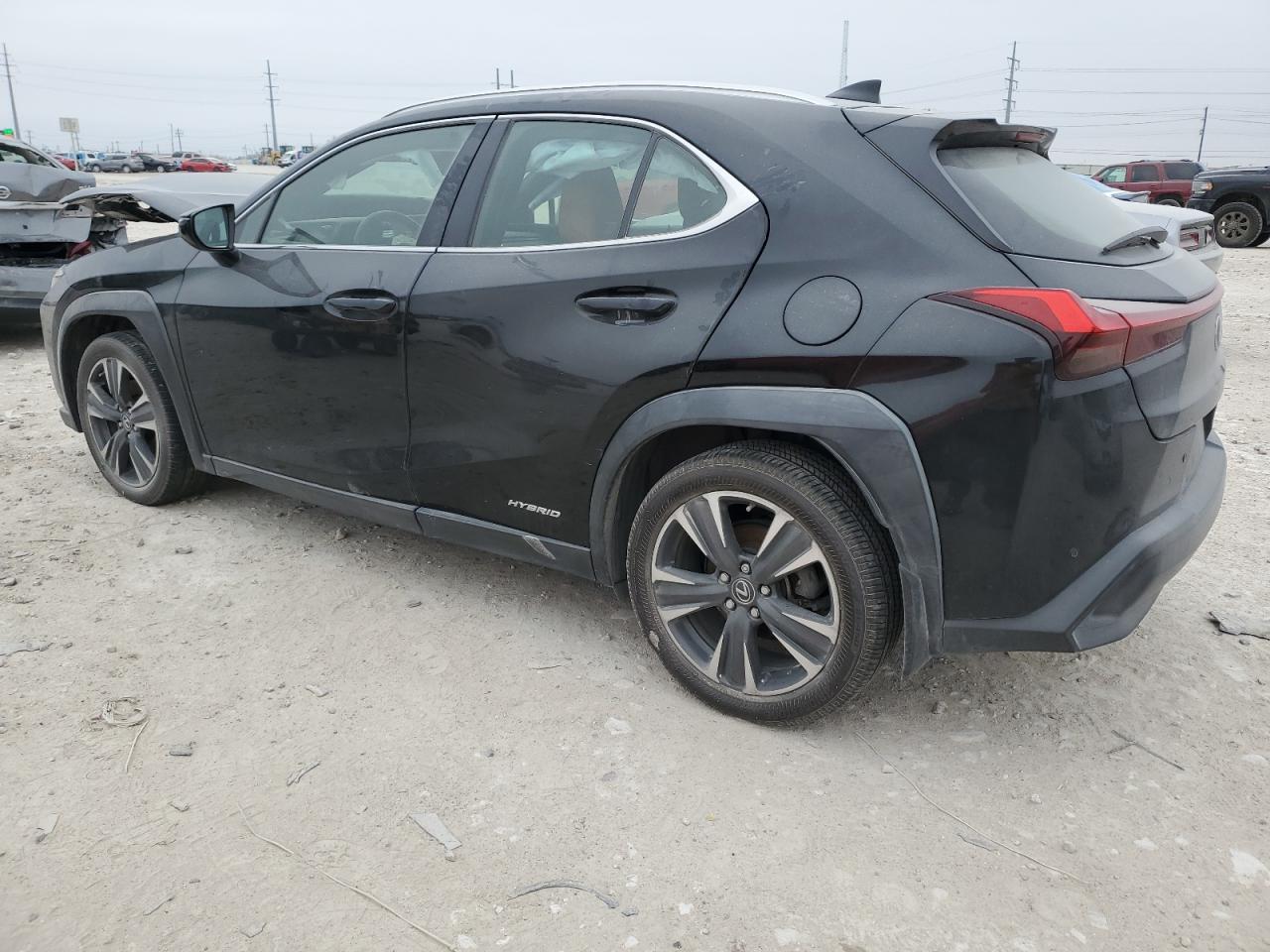 VIN JTHU9JBH6K2012739 2019 LEXUS UX 250H no.2