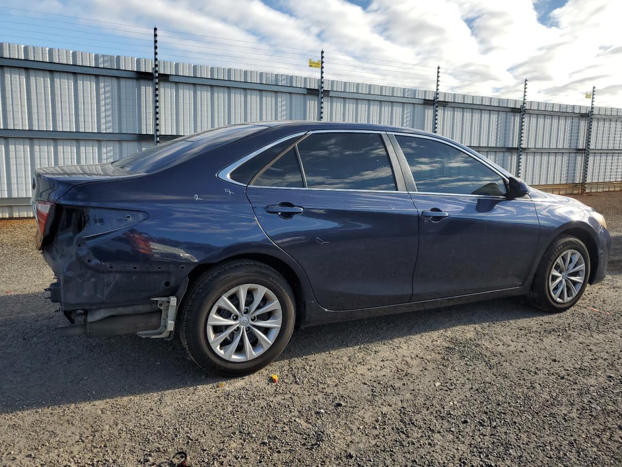 2016 Toyota Camry - Image 3