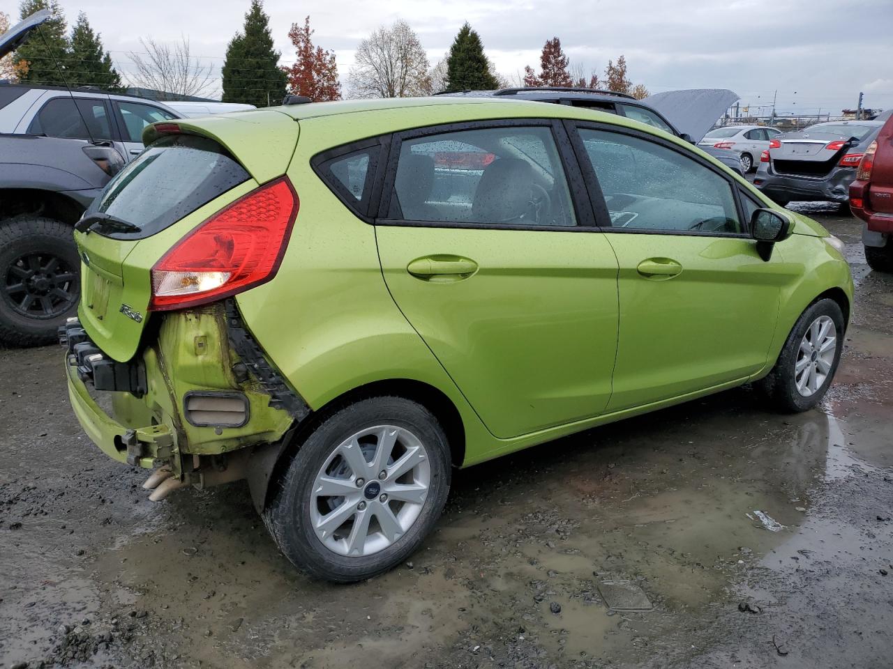 2011 Ford Fiesta - Image 3