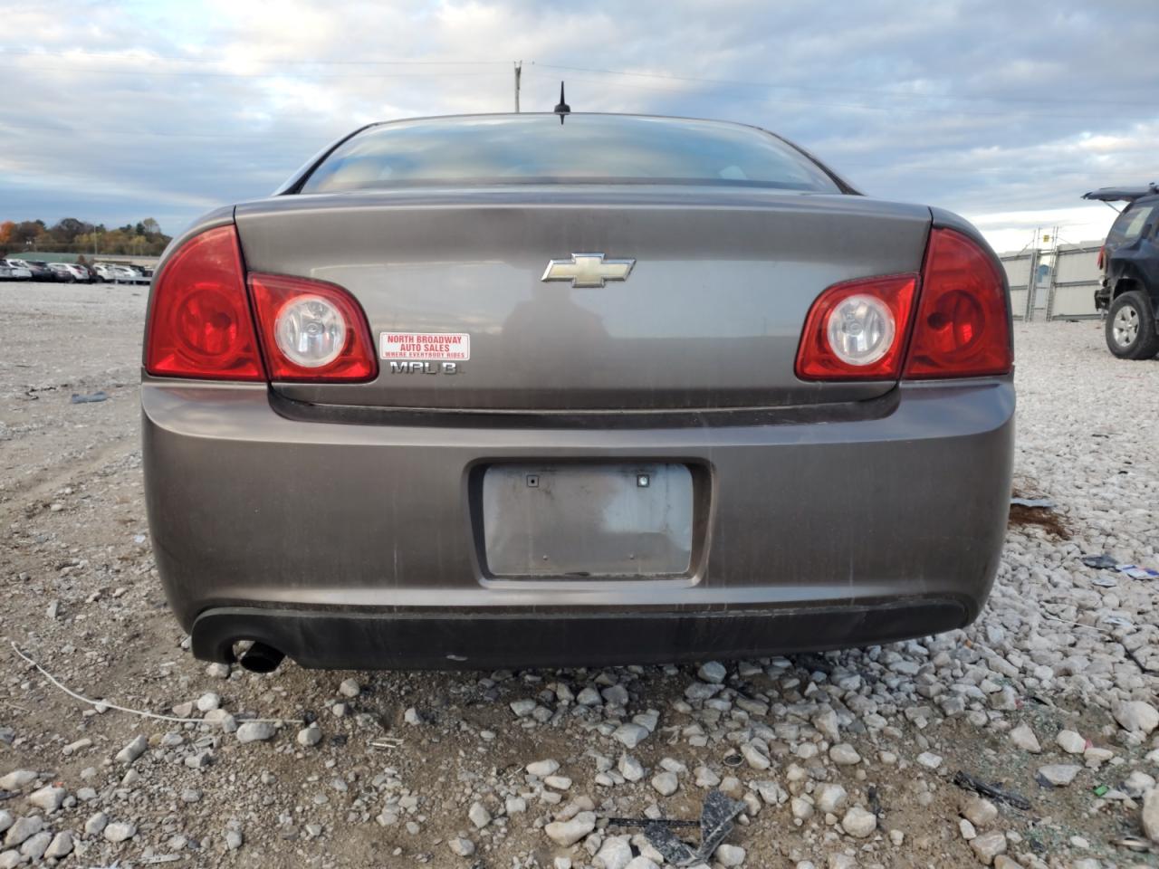 2011 Chevrolet Malibu - Image 6