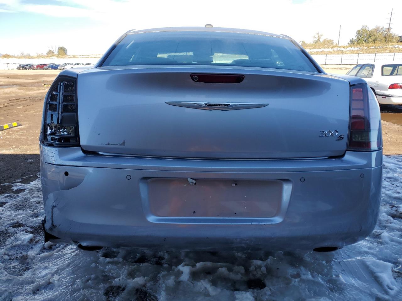 2014 Chrysler 300 - Image 6