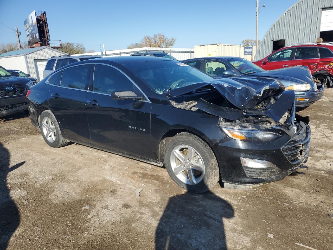 2023 Chevrolet Malibu - Image 4