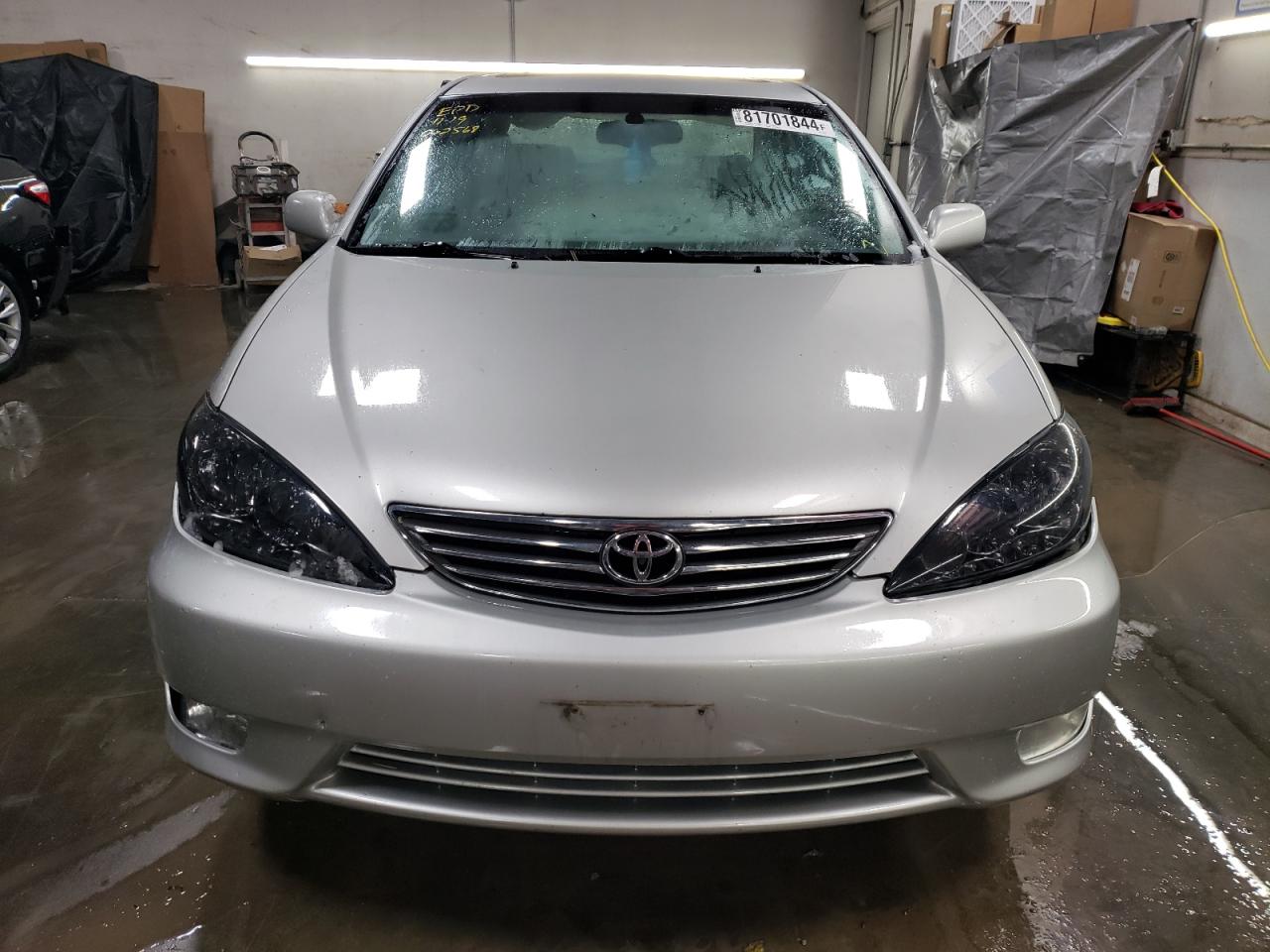 2005 Toyota Camry - Image 5
