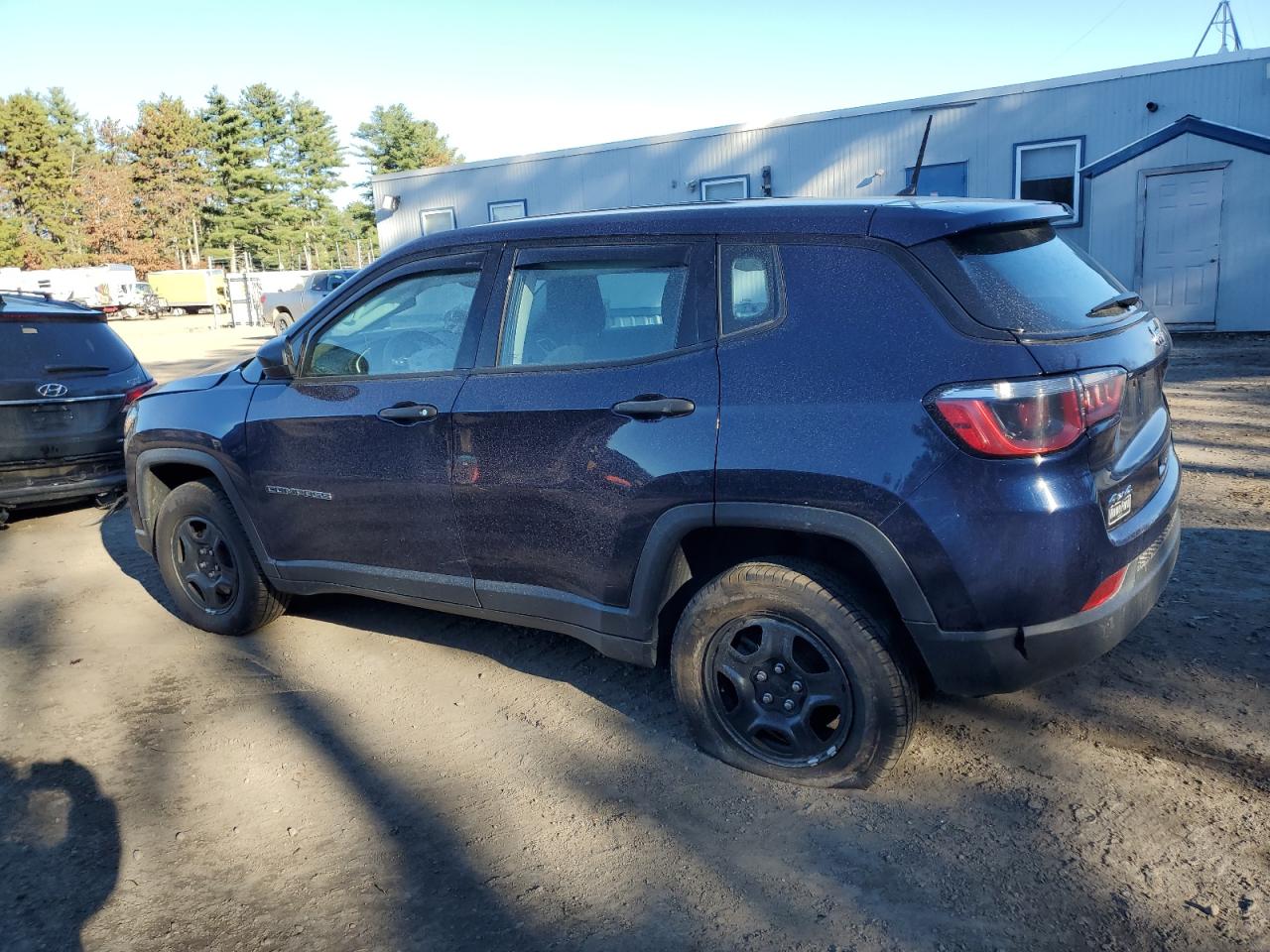 2017 Jeep Compass - Image 2