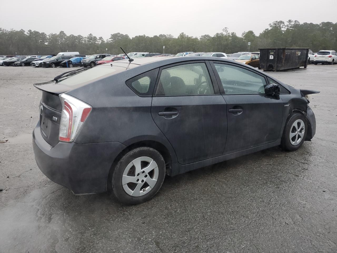 2015 Toyota Prius - Image 3
