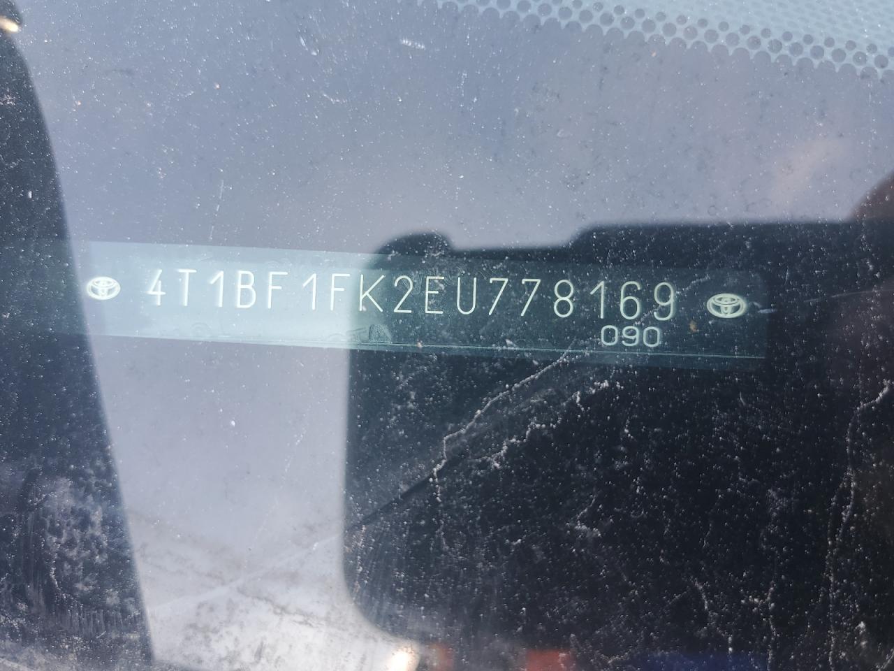 2014 Toyota Camry - Image 12