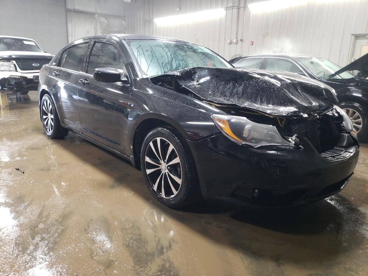 2012 Chrysler 200 - Image 4