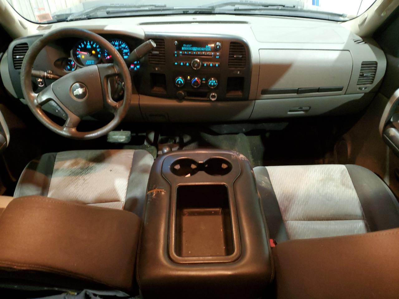 2008 Chevrolet Silverado - Image 8