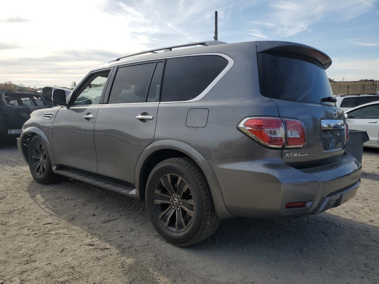 2020 Nissan Armada - Image 2
