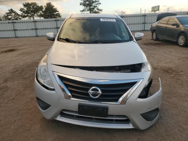  NISSAN VERSA 2016 Silver