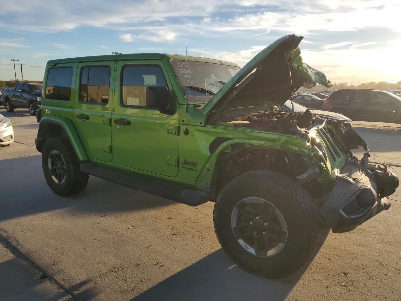 VIN 1C4HJXFN2KW583506 2019 JEEP WRANGLER no.4