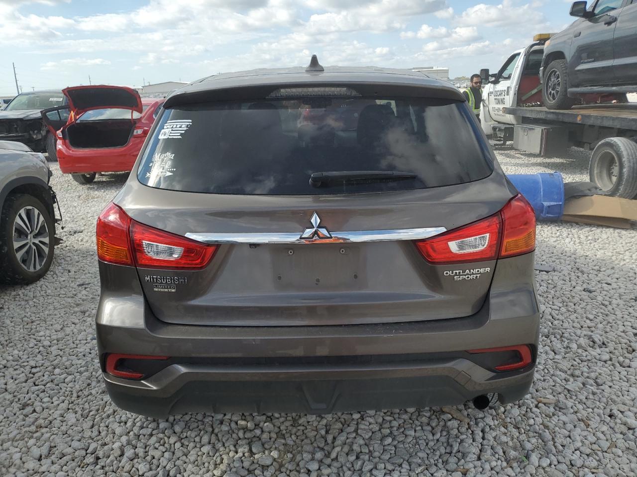 VIN JA4AP3AU5JU007324 2018 MITSUBISHI OUTLANDER no.6