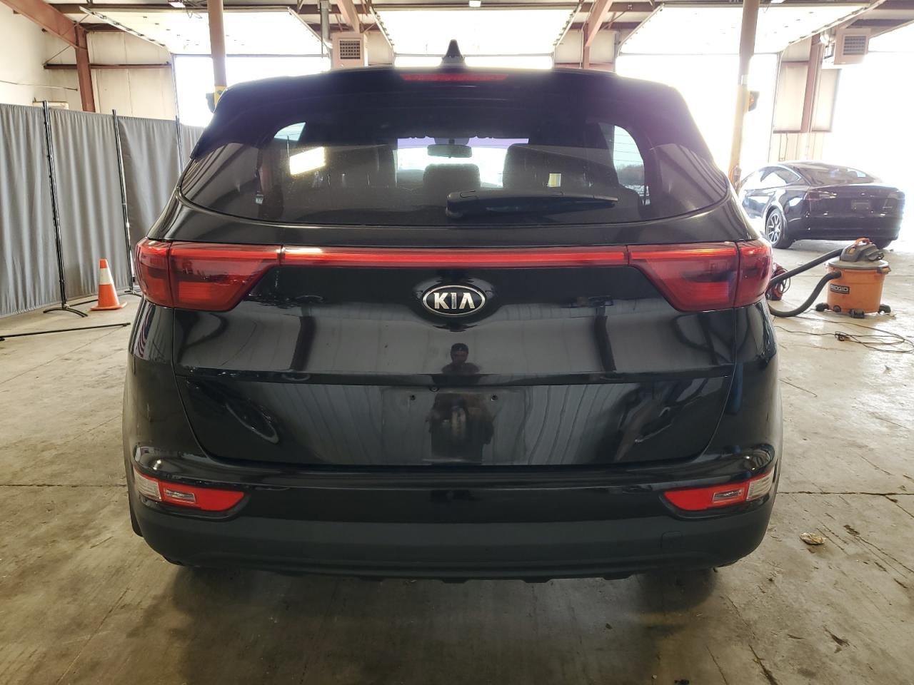 2017 Kia Sportage Lx VIN: KNDPM3AC4H7042817 Lot: 81118524