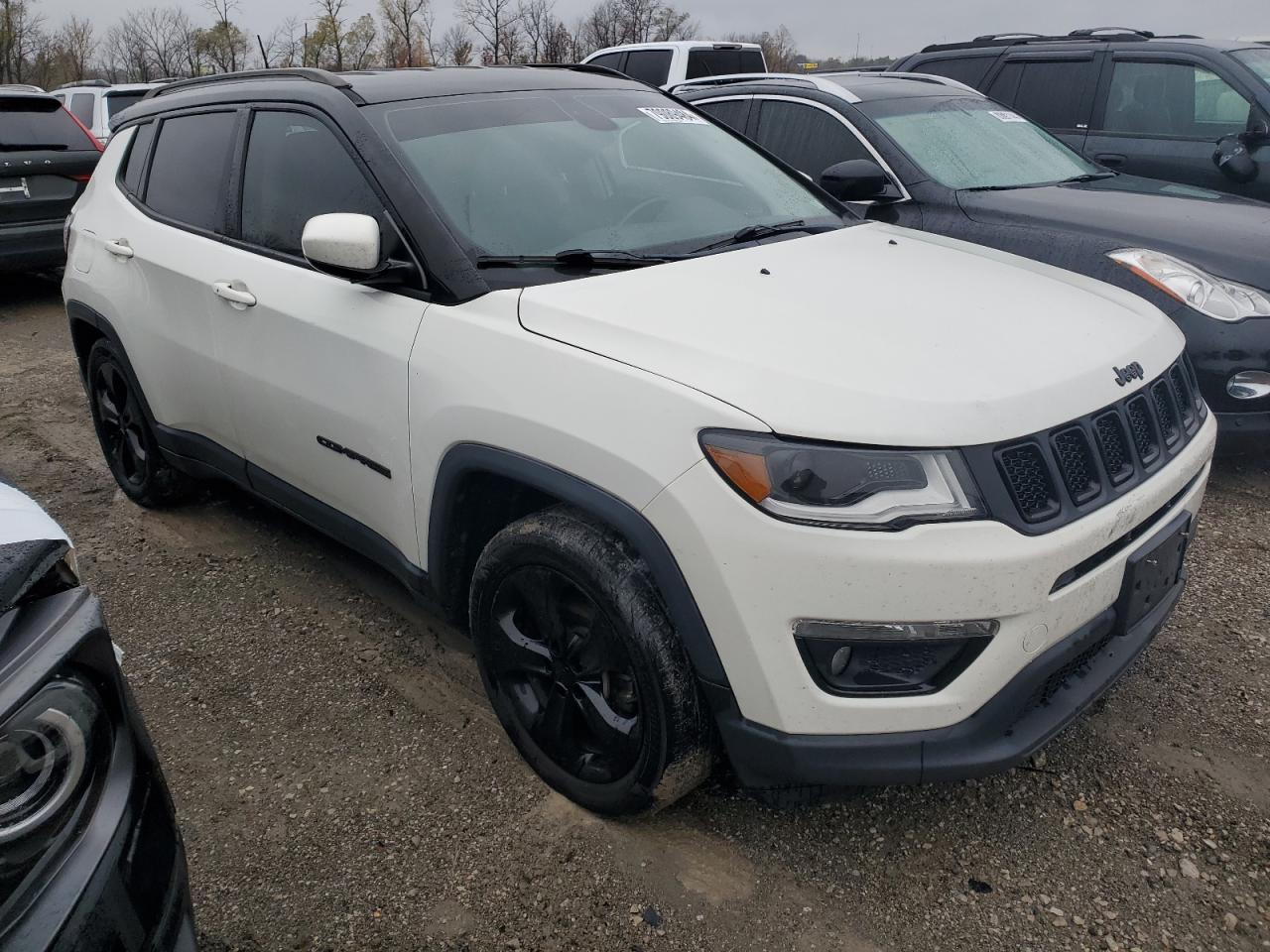 2019 Jeep Compass - Image 4