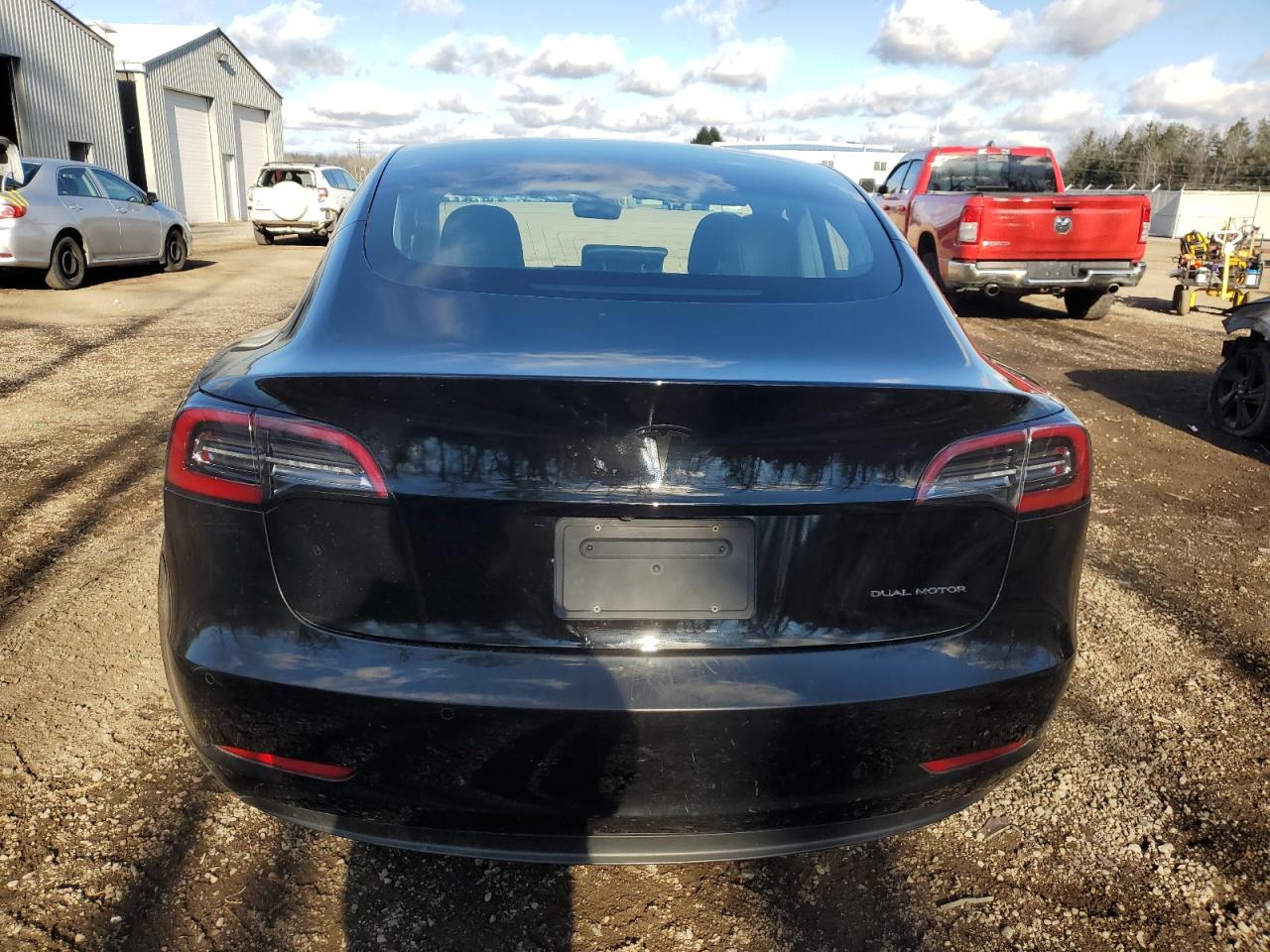 2018 Tesla Model 3 VIN: 5YJ3E1EB5JF126811 Lot: 81067484