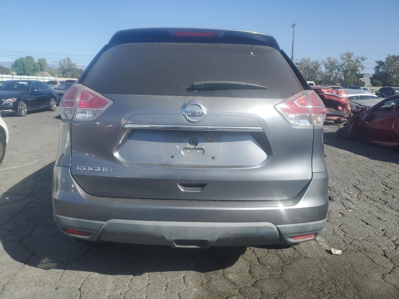 2016 Nissan Rogue S VIN: KNMAT2MT6GP703843 Lot: 79704524