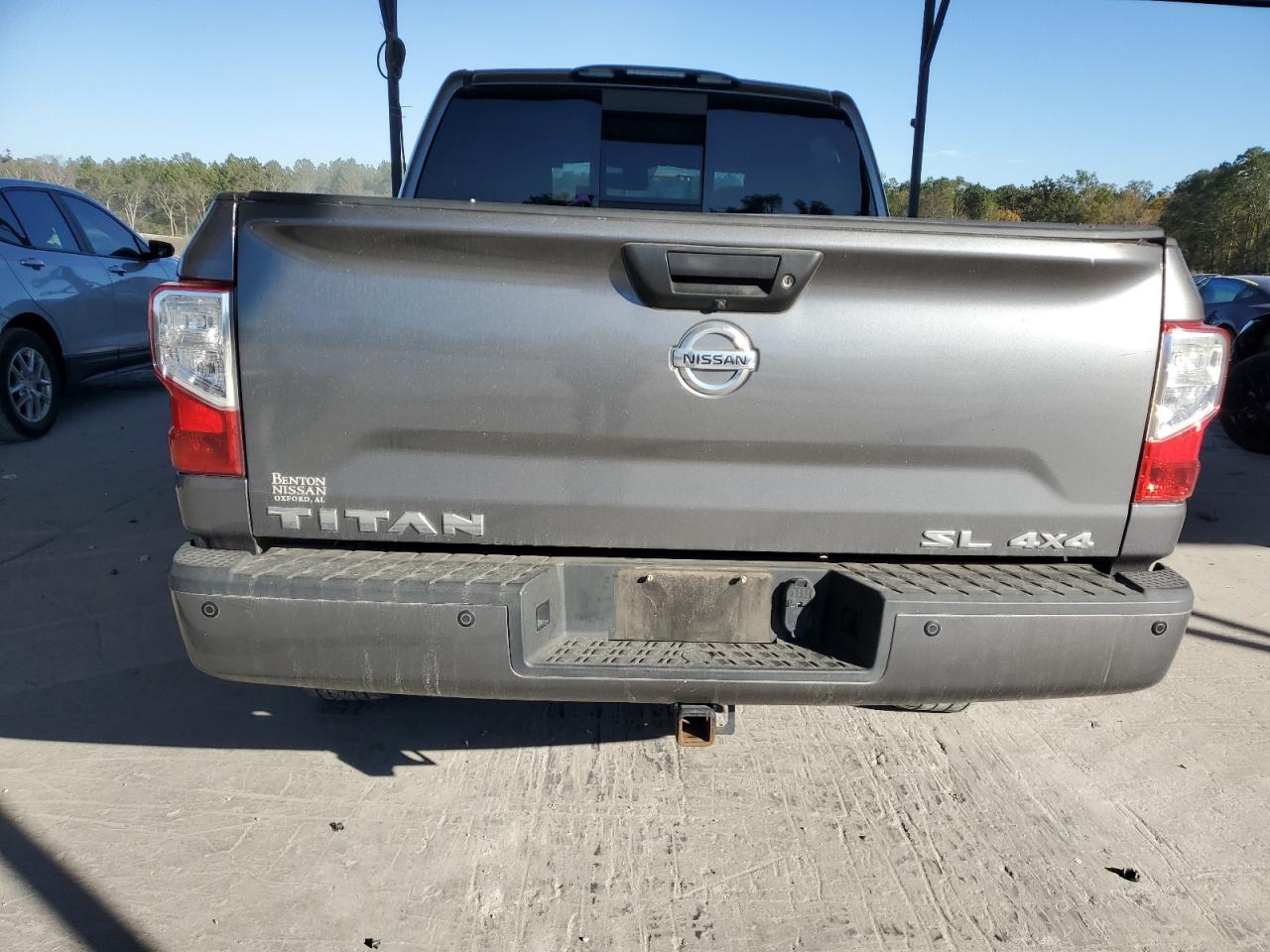 2018 Nissan Titan - Image 6